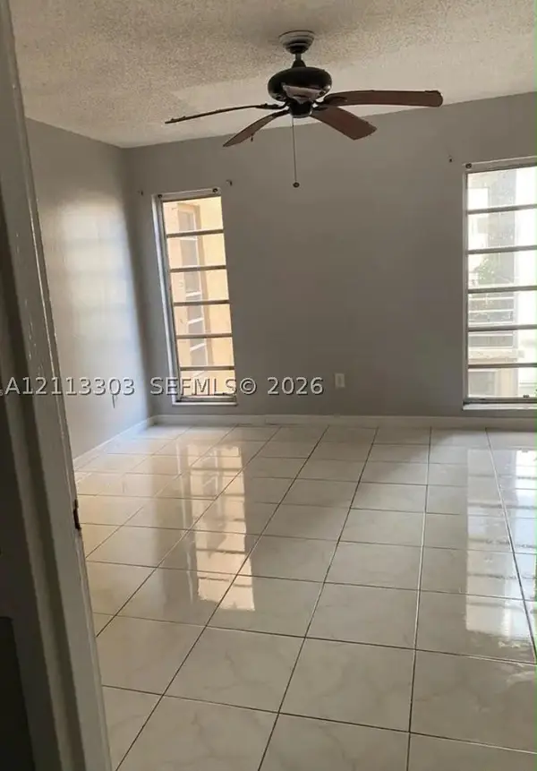 Address Withheld By Seller, Lauderdale Lakes, FL 33313