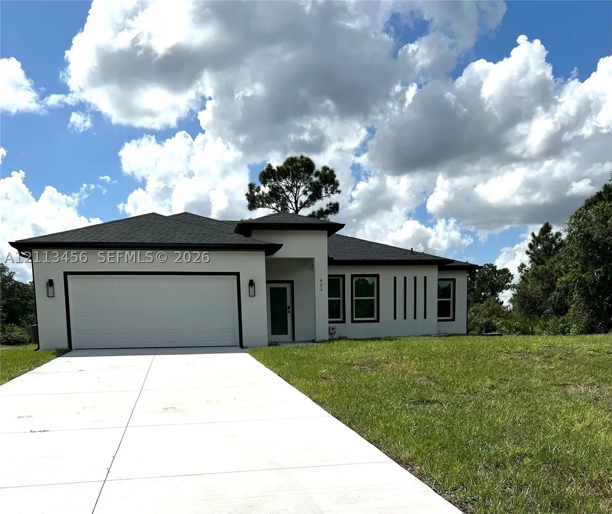 422 SE Eisenhower Blvd, Lehigh Acres, FL 33974 - #1