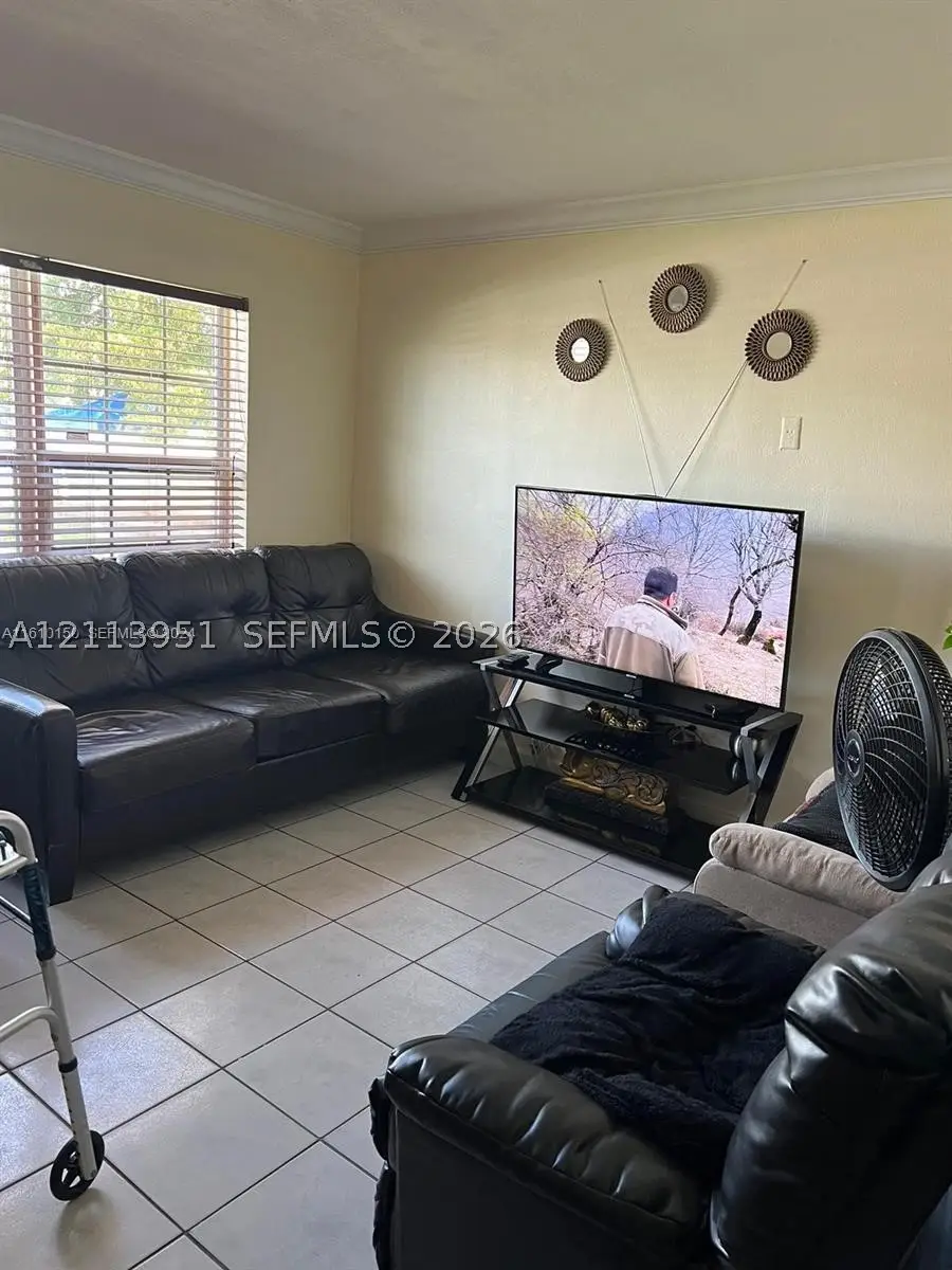 18201 NW 57th Ave, Miami Gardens, FL 33055 - #3