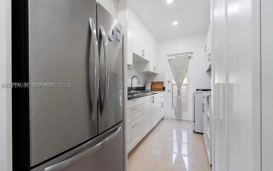 8550 Byron Ave #2H, Miami Beach, FL 33141 - #3