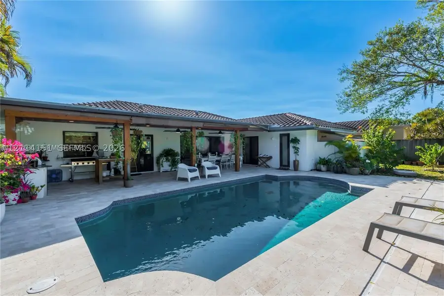 672 NW 100th Way, Coral Springs, FL 33071 - #2