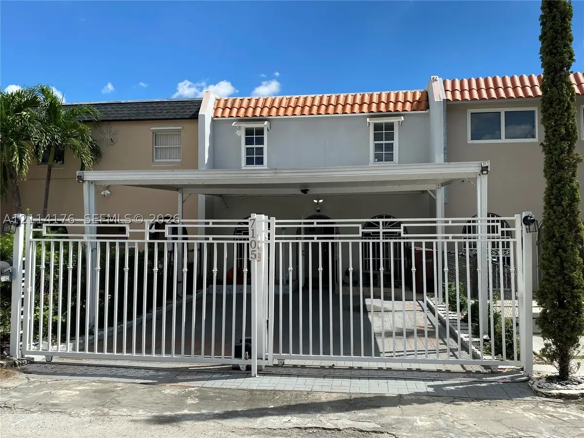 7105 W 3rd Ave, Hialeah, FL 33014 - #1