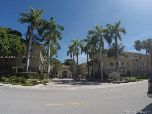 2821 NE 185th St #401, Aventura, FL 33180
