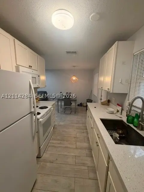 2312 Van Buren St #10, Hollywood, FL 33020 - #3