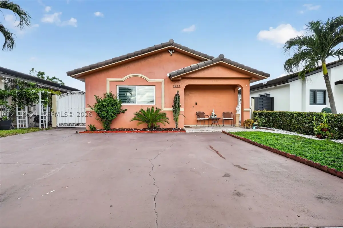 2427 W 70th Pl, Hialeah, FL 33016 - #1