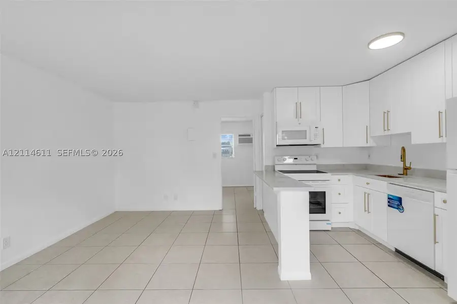 5150 NE 6th Ave #106, Oakland Park, FL 33334 - #3