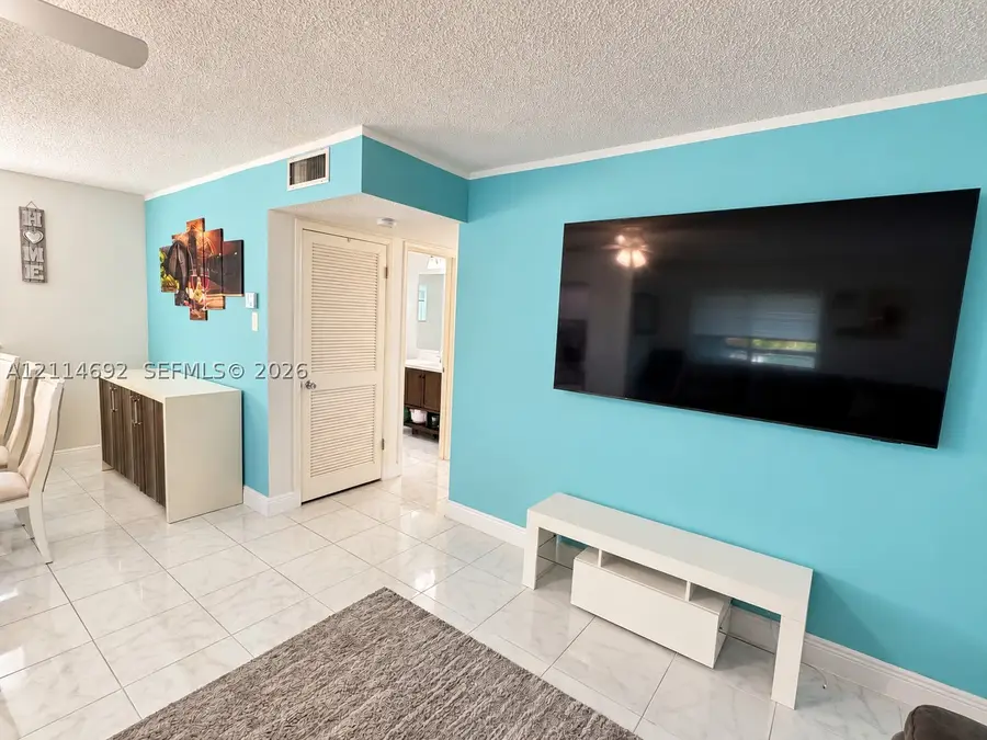 5300 Washington St #V407, Hollywood, FL 33021 - #2