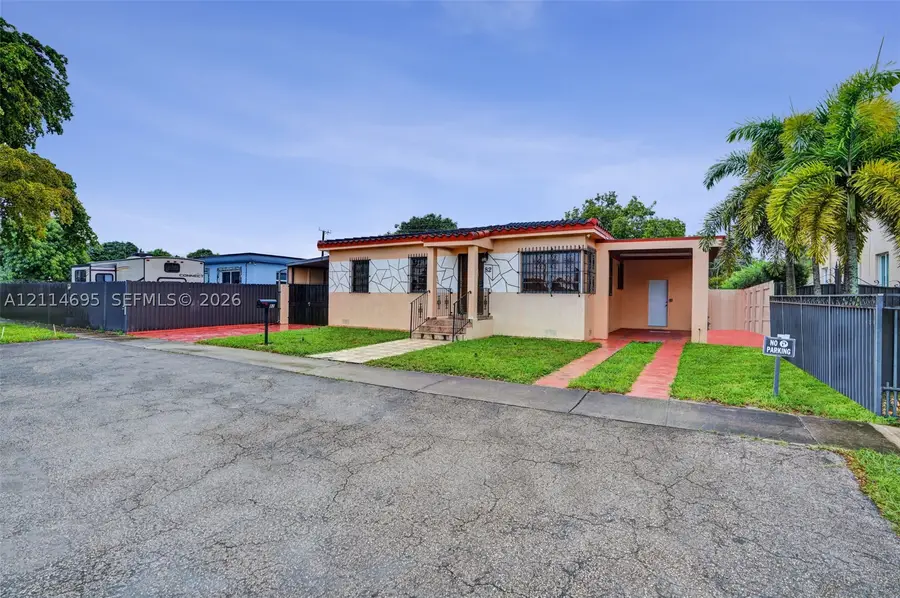82 E 57th St, Hialeah, FL 33013 - #3