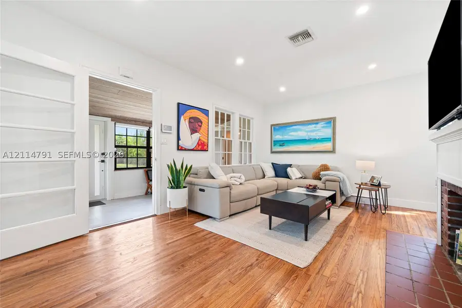 1616 Dewey St, Hollywood, FL 33020 - #3