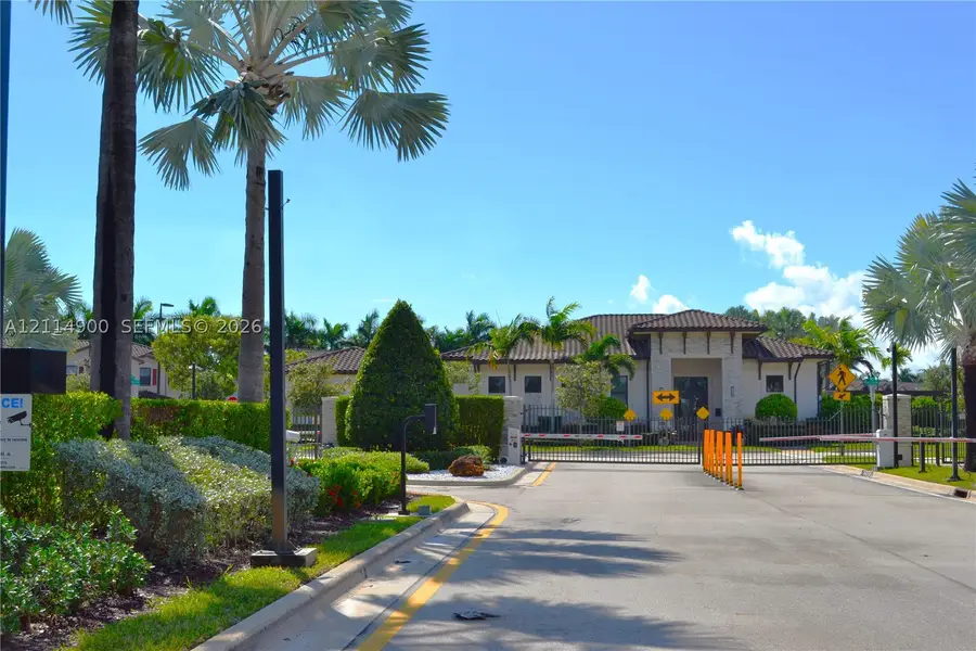 25048 SW 113th Pl, Homestead, FL 33032 - #2