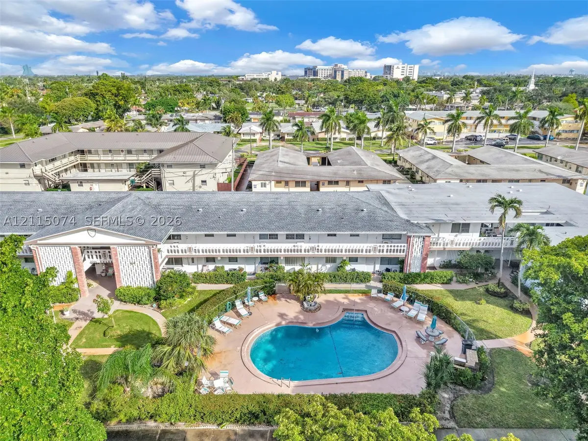 3701 Tyler St #211, Hollywood, FL 33021 - #1