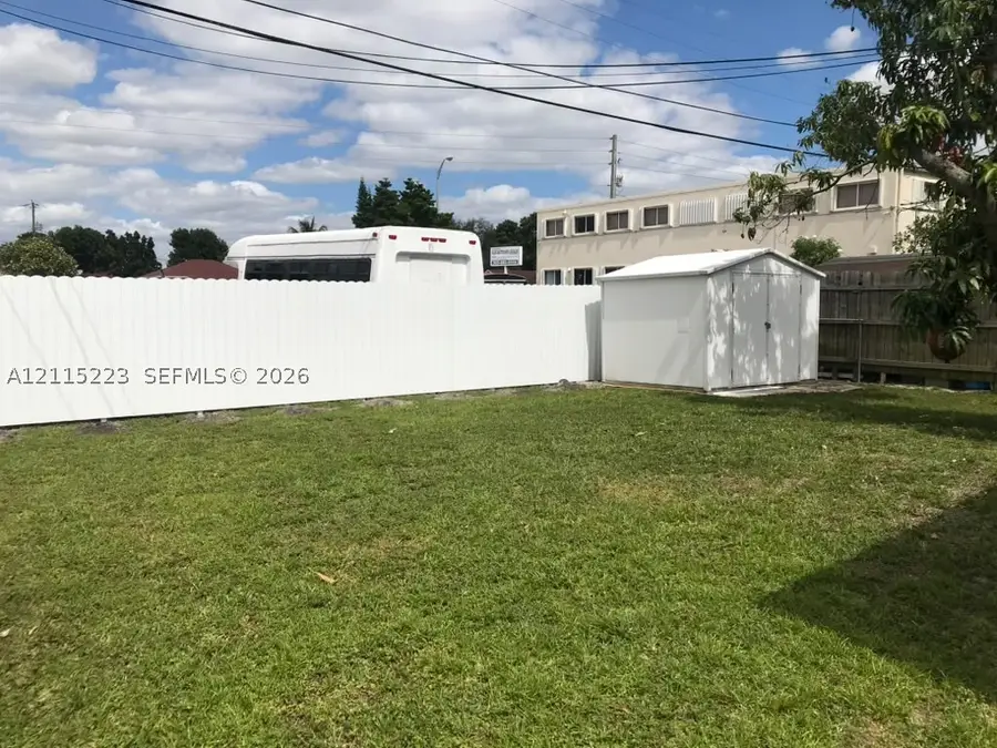 737 SE 8th Pl, Hialeah, FL 33010 - #2
