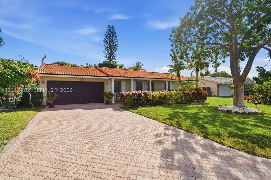 3995 NW 105th Ave, Coral Springs, FL 33065 - #2