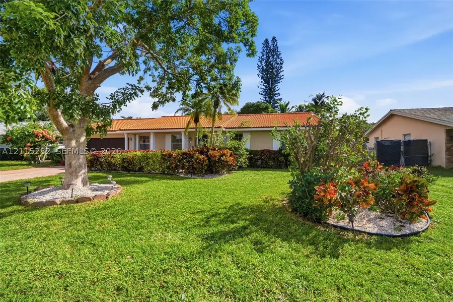 3995 NW 105th Ave, Coral Springs, FL 33065 - #3