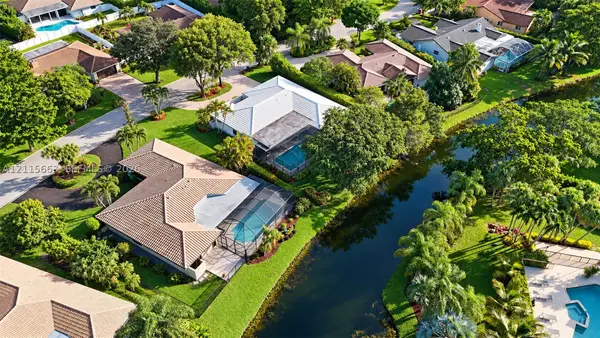 9788 NW 18th St, Coral Springs, FL 33071