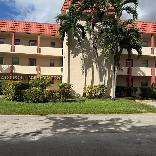 2701 E Sunrise Lakes Dr #209, Sunrise, FL 33322 - #2