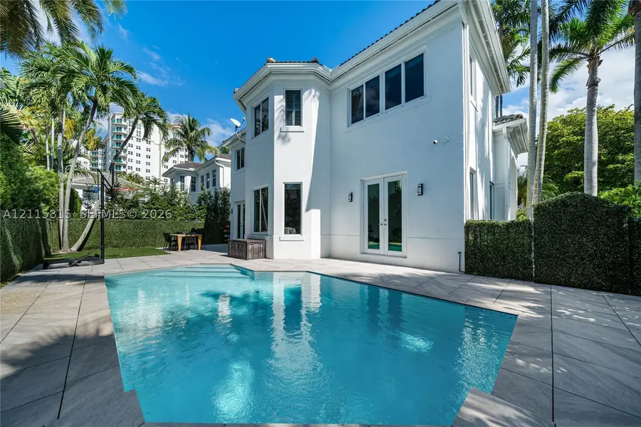 3703 NE 199th St, Aventura, FL 33180 - #2