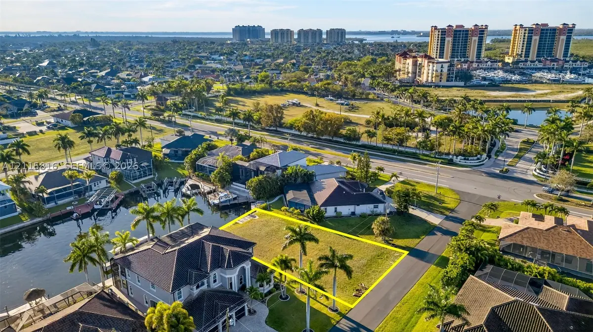 5423 SW 17th Ave, Cape Coral, FL 33914 - #1
