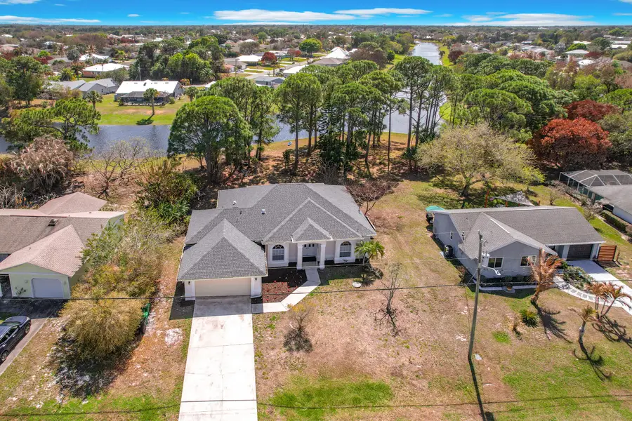 2342 SE Grand Drive, Port Saint Lucie, FL 34952 - #2
