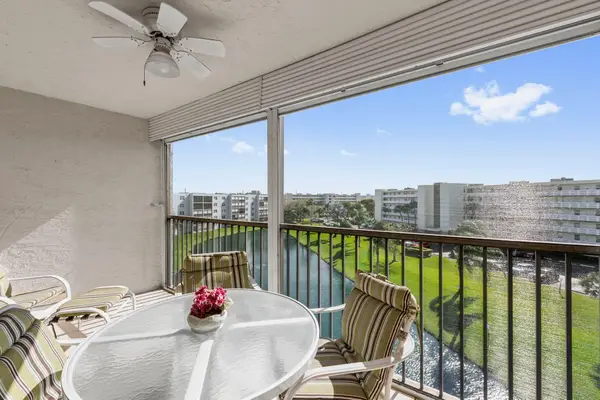 170 SE 5th Avenue #Apt 505, Dania Beach, FL 33004