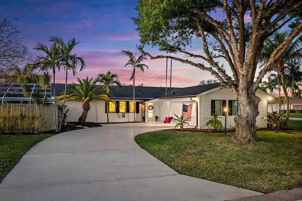 4303 Elm Avenue, Palm Beach Gardens, FL 33410