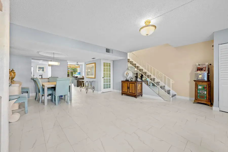 2212 NE 7th Street, Hallandale Beach, FL 33009 - #3