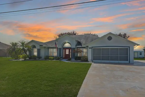 5944 NW Favian Avenue, Port St Lucie, FL 34986
