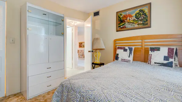 9400 Sunrise Lakes Boulevard #303, Sunrise, FL 33322