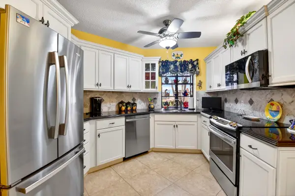 5188 Europa Drive #G, Boynton Beach, FL 33437