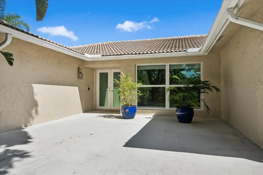 1078 NW 96th Avenue, Plantation, FL 33322 - #2