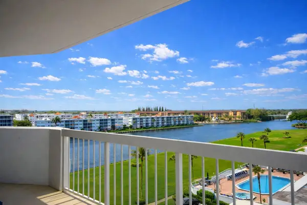 115 Lakeshore Drive #749, North Palm Beach, FL 33408
