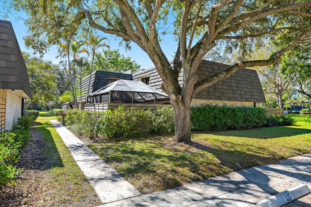 227 2nd Terrace, Palm Beach Gardens, FL 33418 - #1