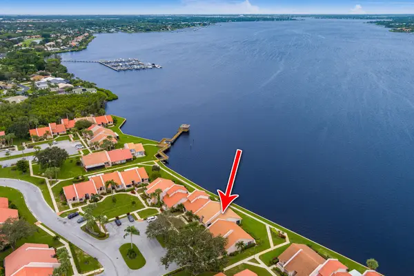 3513 SE Sandpiper Circle, Port St Lucie, FL 34952