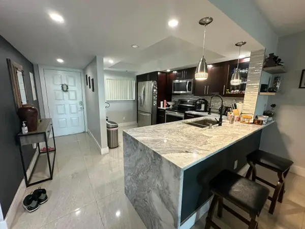 3178 Via Poinciana #307, ,, FL 33467