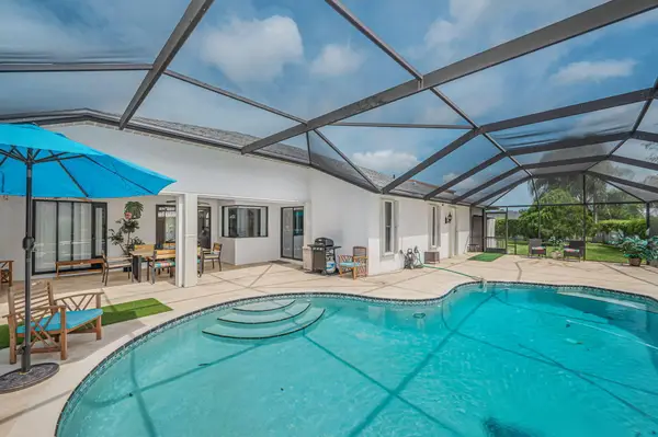 6410 NW Zee Court, Port St Lucie, FL 34986