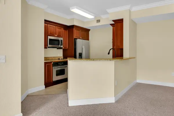 1690 Renaissance Commons Boulevard #1103, Boynton Beach, FL 33426