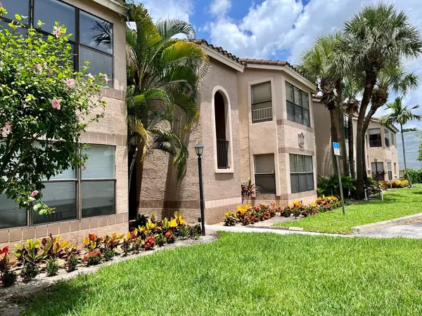 2796 S University Drive #2207, Davie, FL 33328