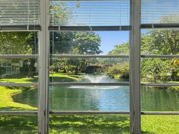 5171 W Oakland Park Boulevard #110, Lauderdale Lakes, FL 33313