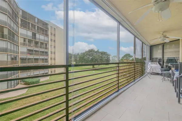 7300 Radice Court #302, Lauderhill, FL 33319