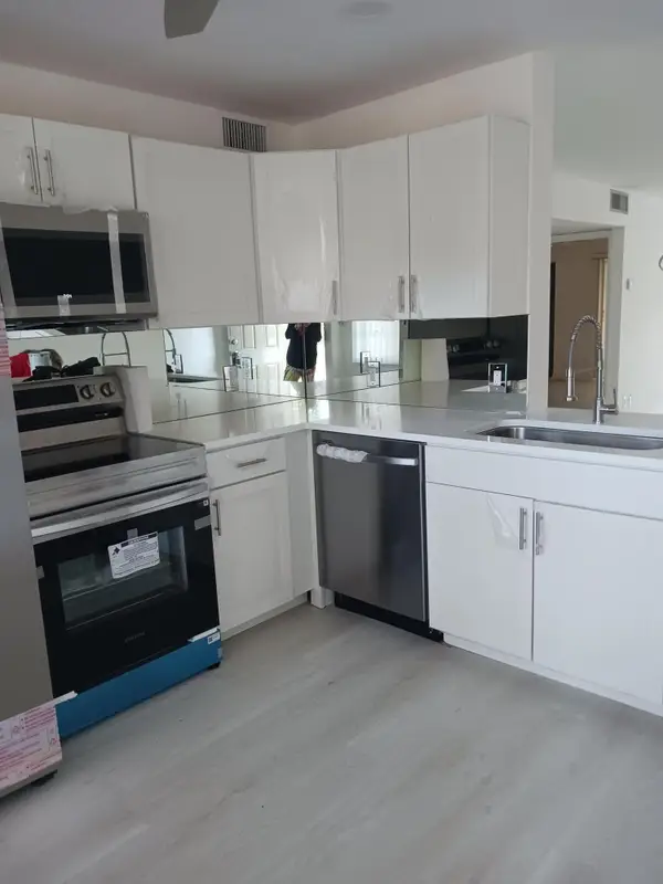 4702 Martinique Drive #F3, Coconut Creek, FL 33066