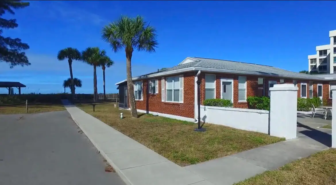 908 Villas Drive #18, Venice, FL 34285 - #1