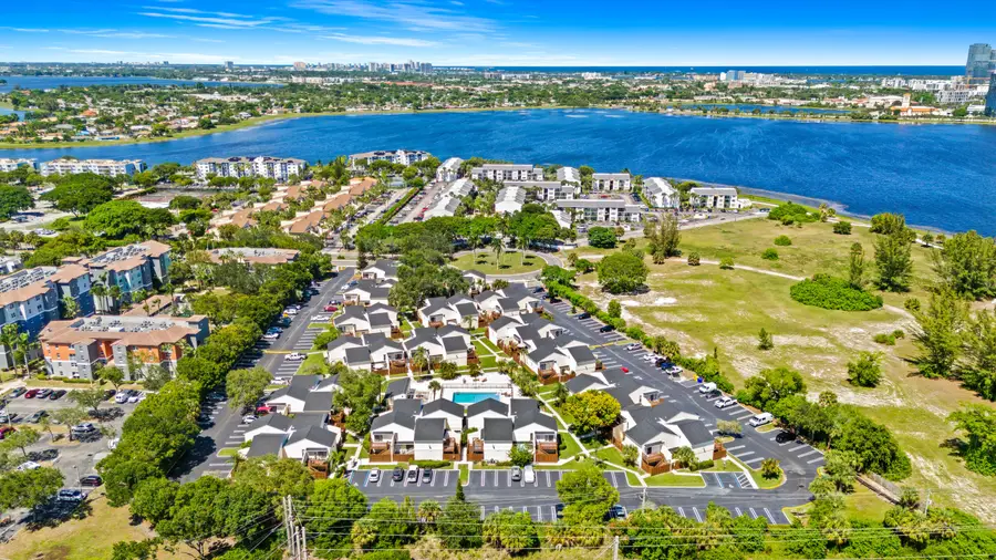 637 Executive Center Drive #N105, West Palm Beach, FL 33401 - #3