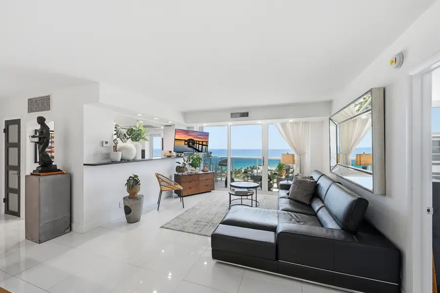2715 N Ocean Boulevard #Ph D, Fort Lauderdale, FL 33308 - #3