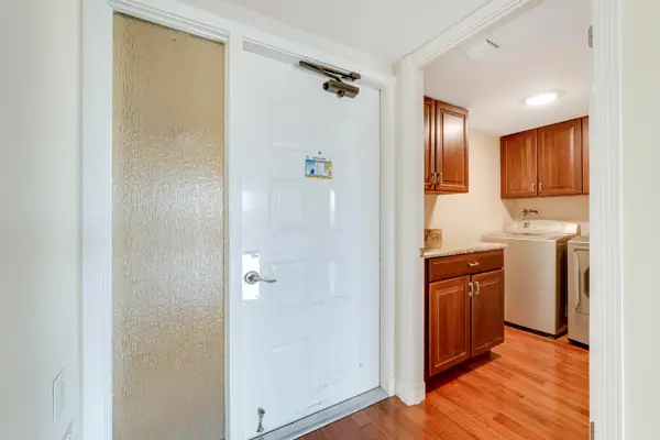 5344 Woodland Lakes Drive #323, Palm Beach Gardens, FL 33418