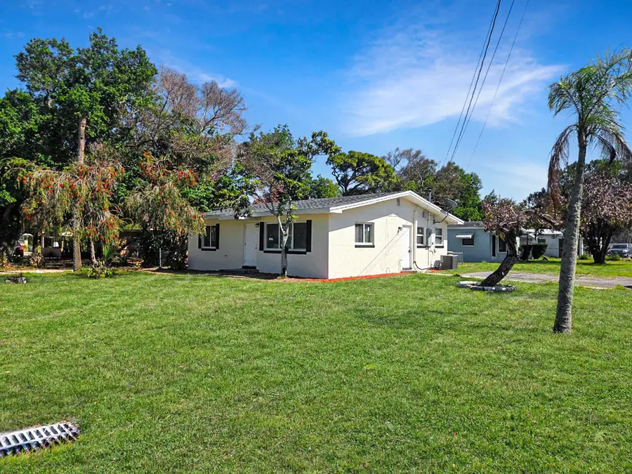 1405 Citrus Avenue, Fort Pierce, FL 34950 - #3