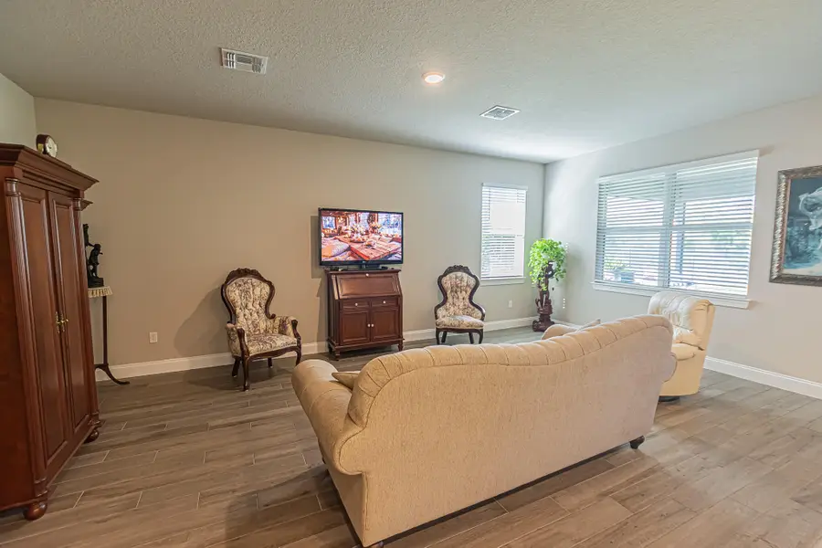 8993 Dahlia Circle, Port Saint Lucie, FL 34986 - #2