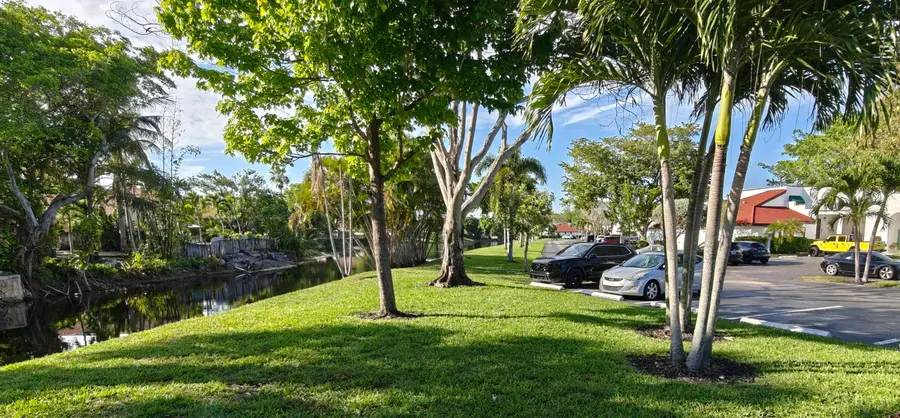 385 NW 36th Avenue, Deerfield Beach, FL 33442 - #2