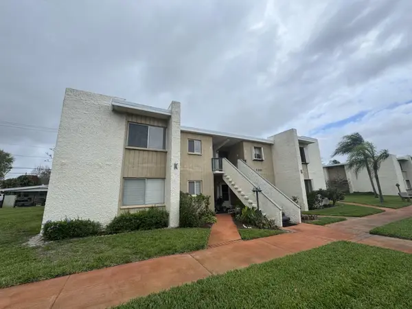 1310 NE 14th Court #Apt K19, Jensen Beach, FL 34957