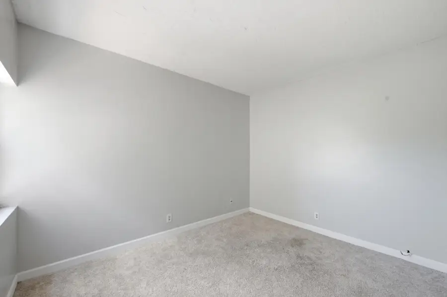1097 NW 98th Terrace #110, Pembroke Pines, FL 33024 - #3