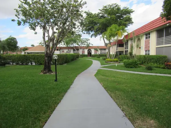 22755 SW 66th Avenue #103, Boca Raton, FL 33428